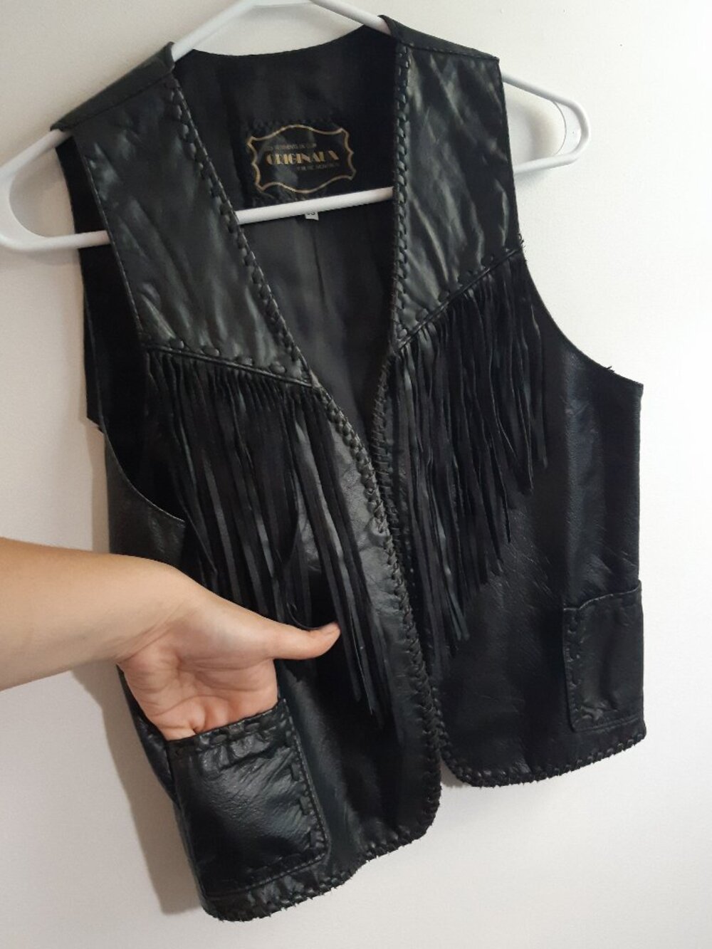 Vintage Genuine Leather Black Fringe Vest Biker Western Festival Made In Canada - Picture 4 of 6
